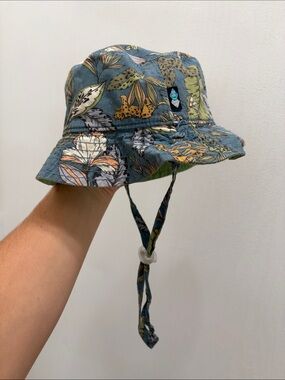 Dozer Baby Bucket Hat with adjustable Chin Strap 0-12m